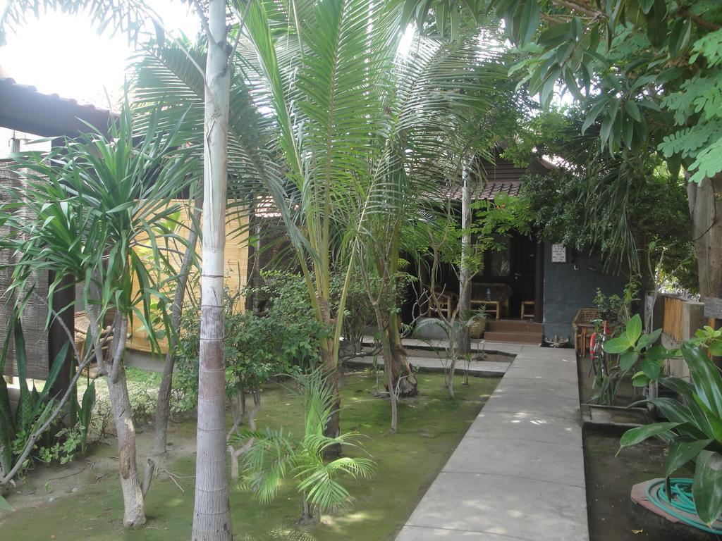 Alexyane Paradise Bungalow Gili Trawangan Bagian luar foto
