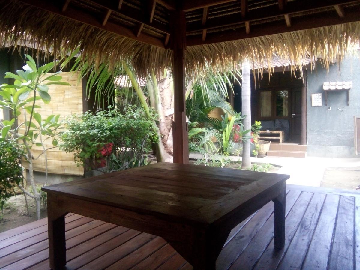Alexyane Paradise Bungalow Gili Trawangan Bagian luar foto